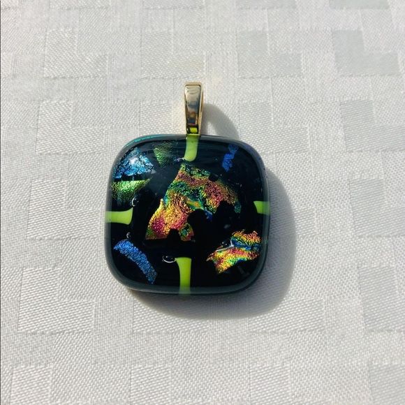 Fused glass 3-D effect multicolor pendant - Picture 1 of 5